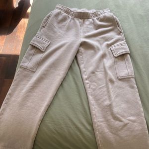 Aritzia Cozy Fleece Mega Cargo sweatpants